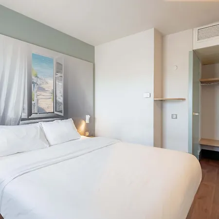 B&B Hotel Hyeres Hotel Hyères