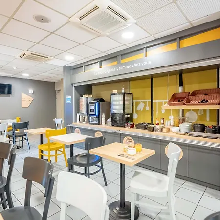 B&B Hotel Hyeres Отель