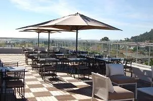 Szálloda B&B Hotel Hyeres
