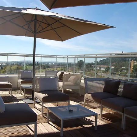 B&B Hotel Hyeres 2*