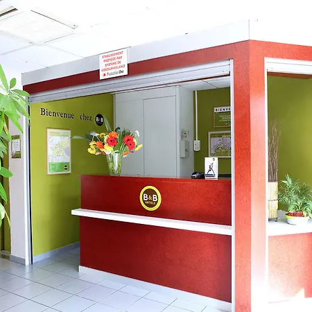 B&B Hotel Hyeres Szálloda