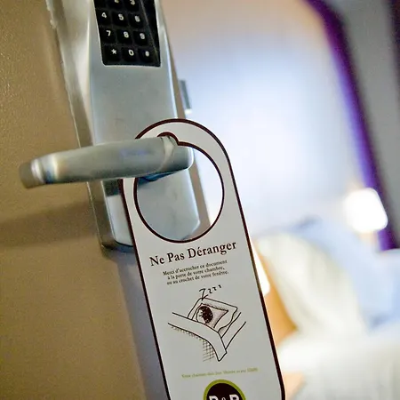 B&B Hotel Hyeres 酒店 耶尔