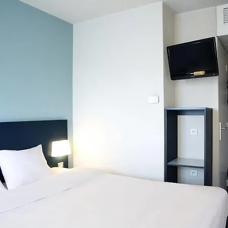 Szálloda B&B Hotel Hyeres Hyères