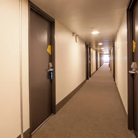 B&B Hotel Hyeres イエール