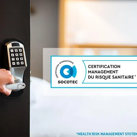 B&B Hotel Hyeres 酒店 耶尔