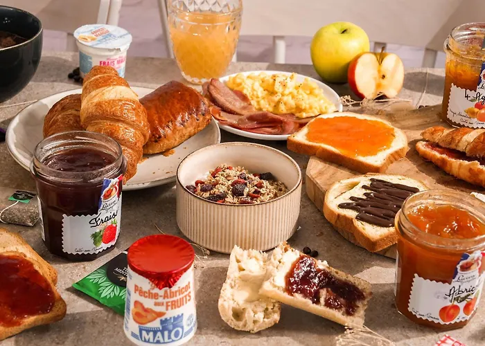 Hotel B&B HOTEL Hyères Hyères