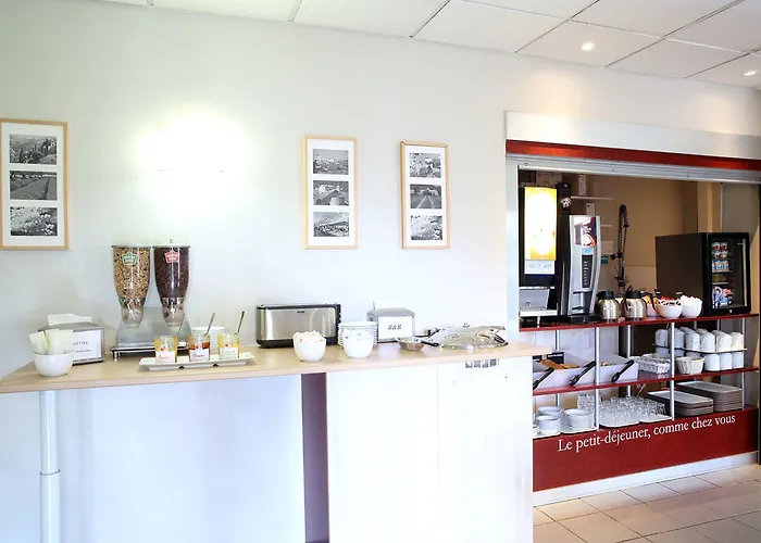 B&B Hotel Hyeres Hotell Hyères