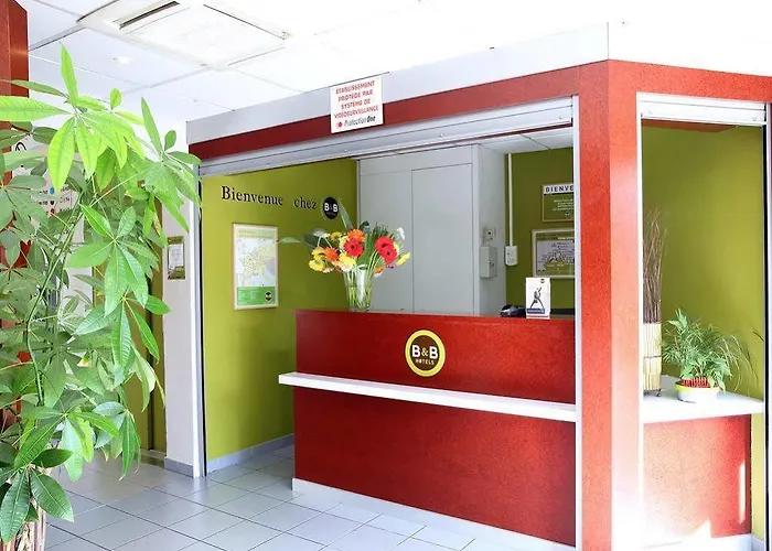 B&B Hotel Hyeres Hotell Hyères