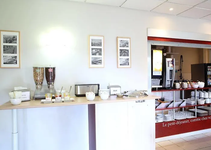 B&B Hotel Hyeres Hotell Hyères